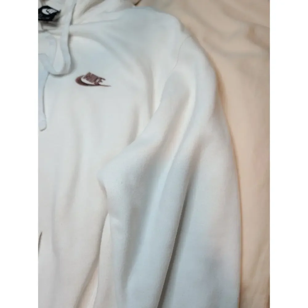 Nike Sportswear Club Men's Pullover Hoodie - White